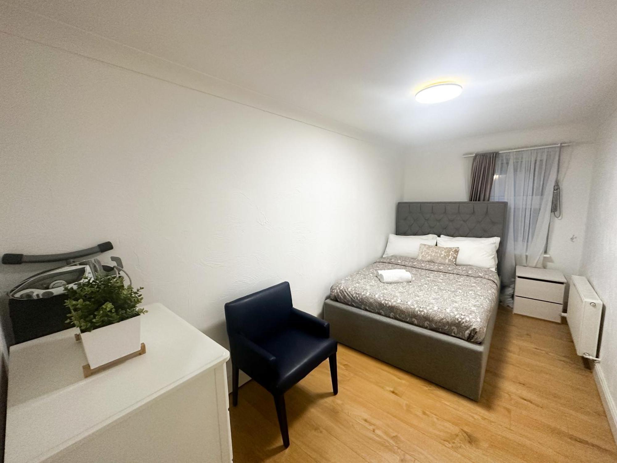 Flat 4, Stay In Aldgate Londen Buitenkant foto
