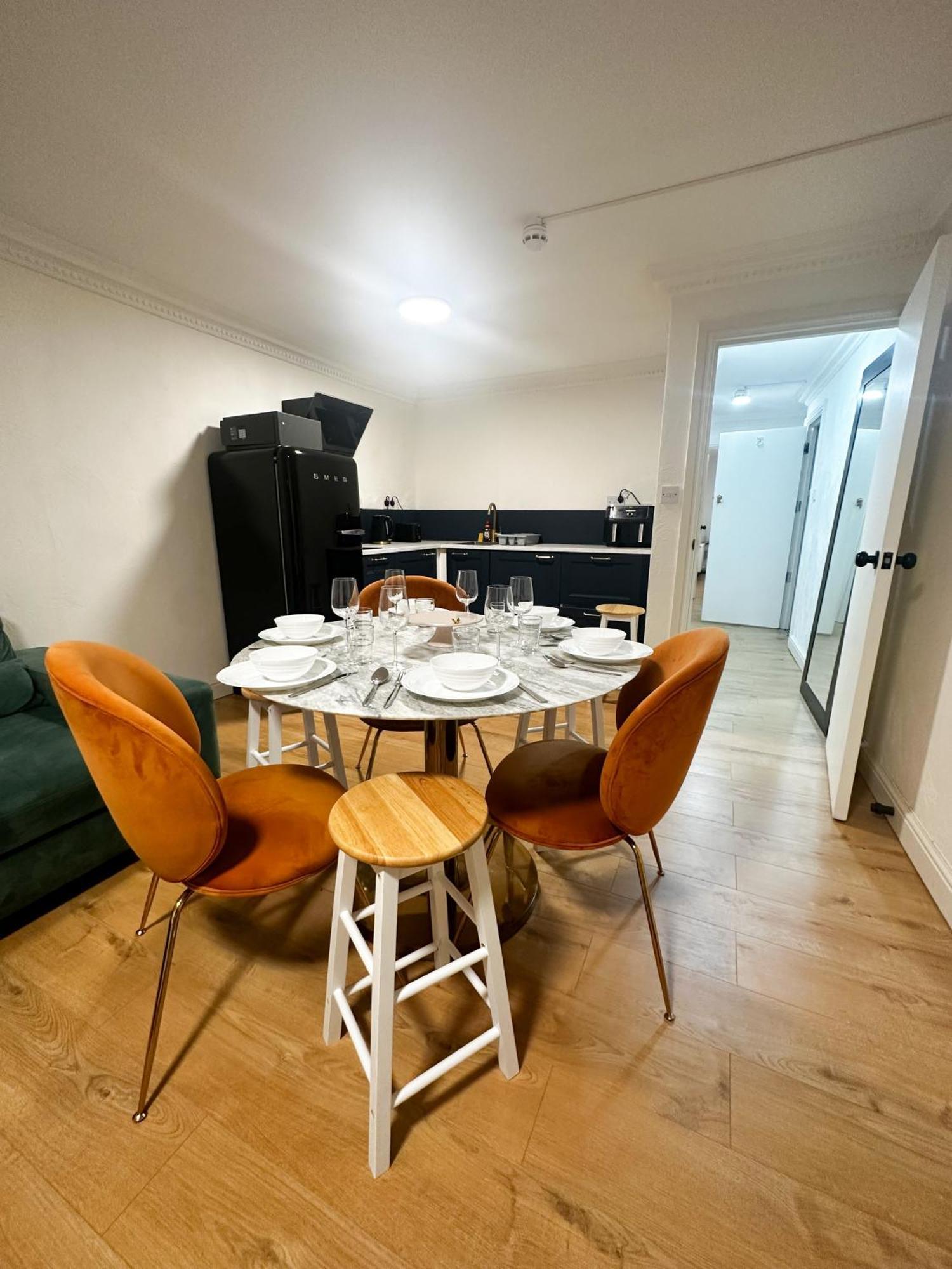 Flat 4, Stay In Aldgate Londen Buitenkant foto