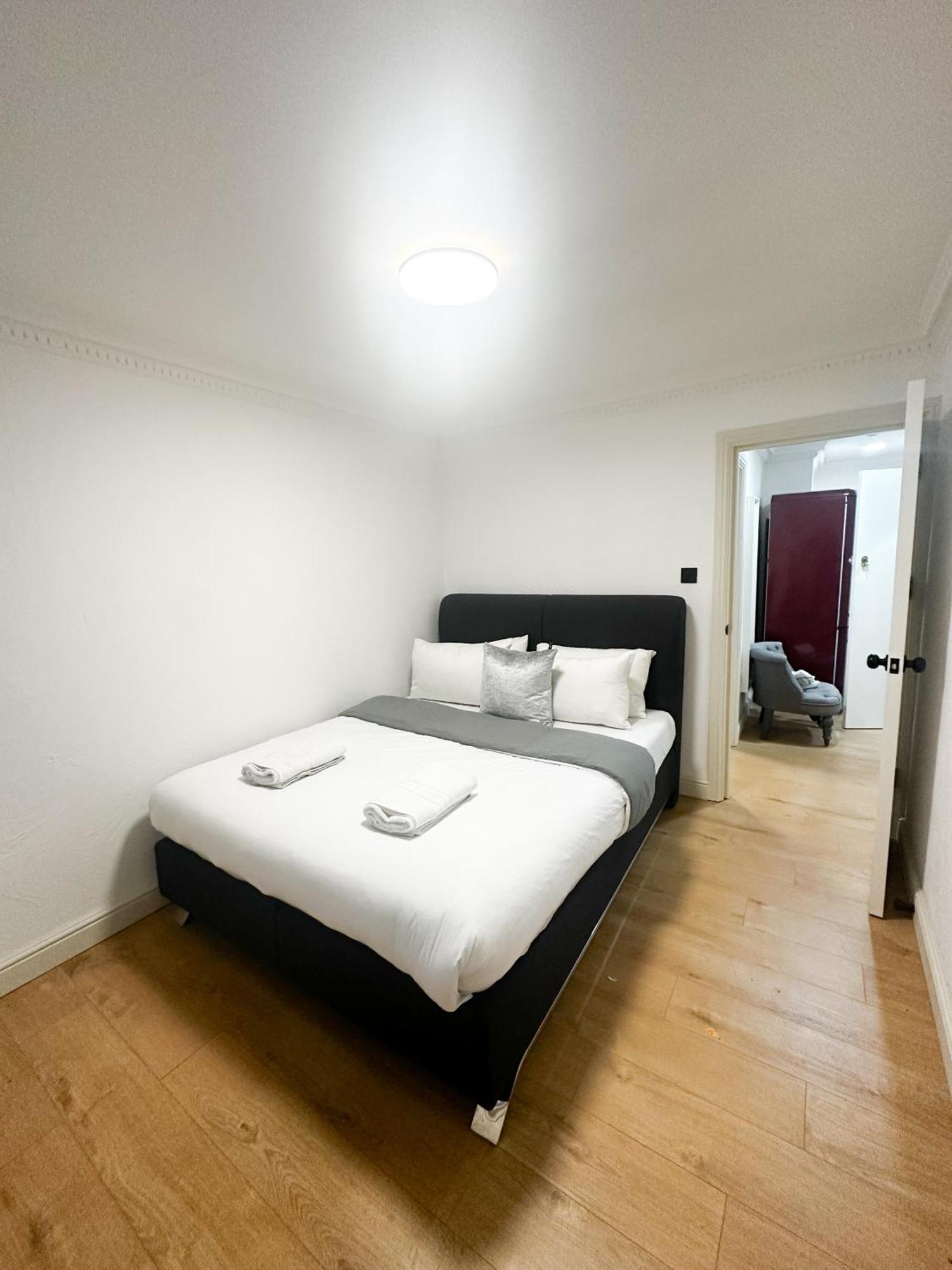 Flat 4, Stay In Aldgate Londen Buitenkant foto